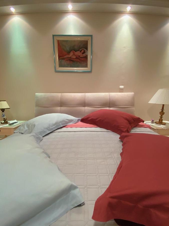 Pendeli's Luxury Apartment Athena Bagian luar foto